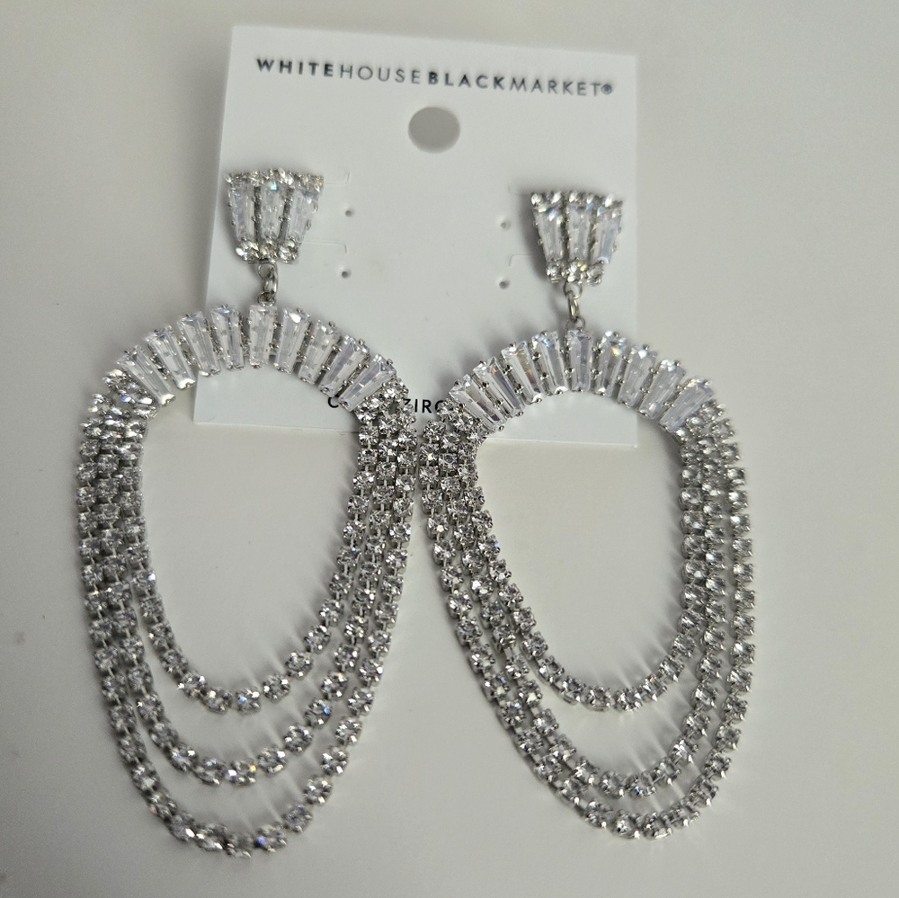 🍒White House Black Market Silver Earrings